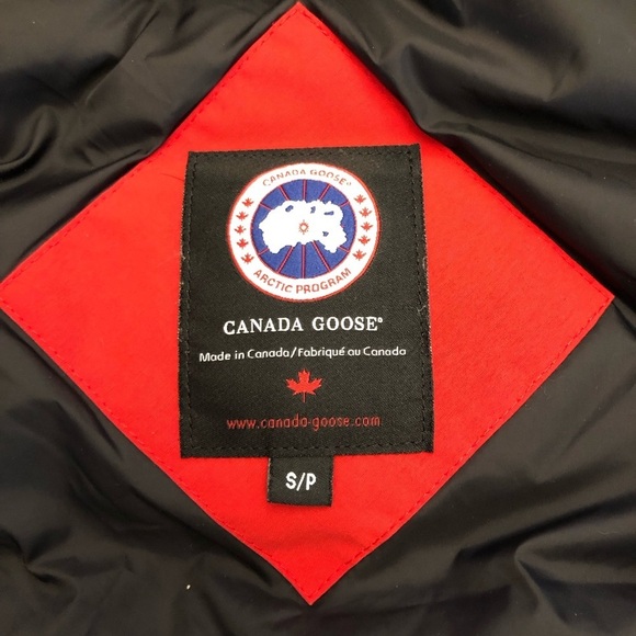 Canada Goose Montebello Parka Heritage Down Parka Winter Coat Outerwear Jacket. - Picture 6 of 16
